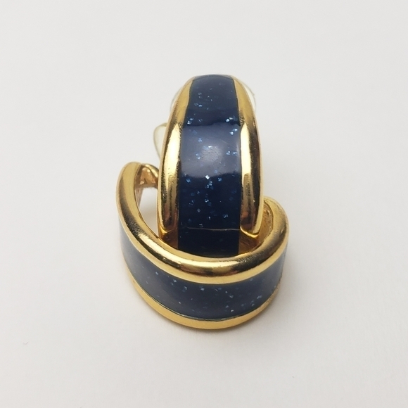 𝅺Vintage 90's Blue Enamel Hoops Earrings - Picture 3 of 6